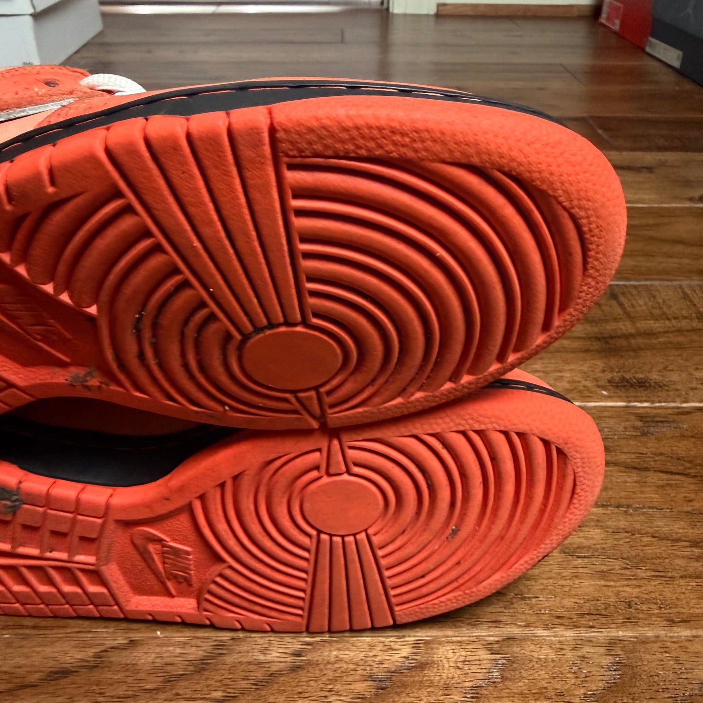 Nike SB Dunk Low Orange Lobster (Pre-Owned, No Box)