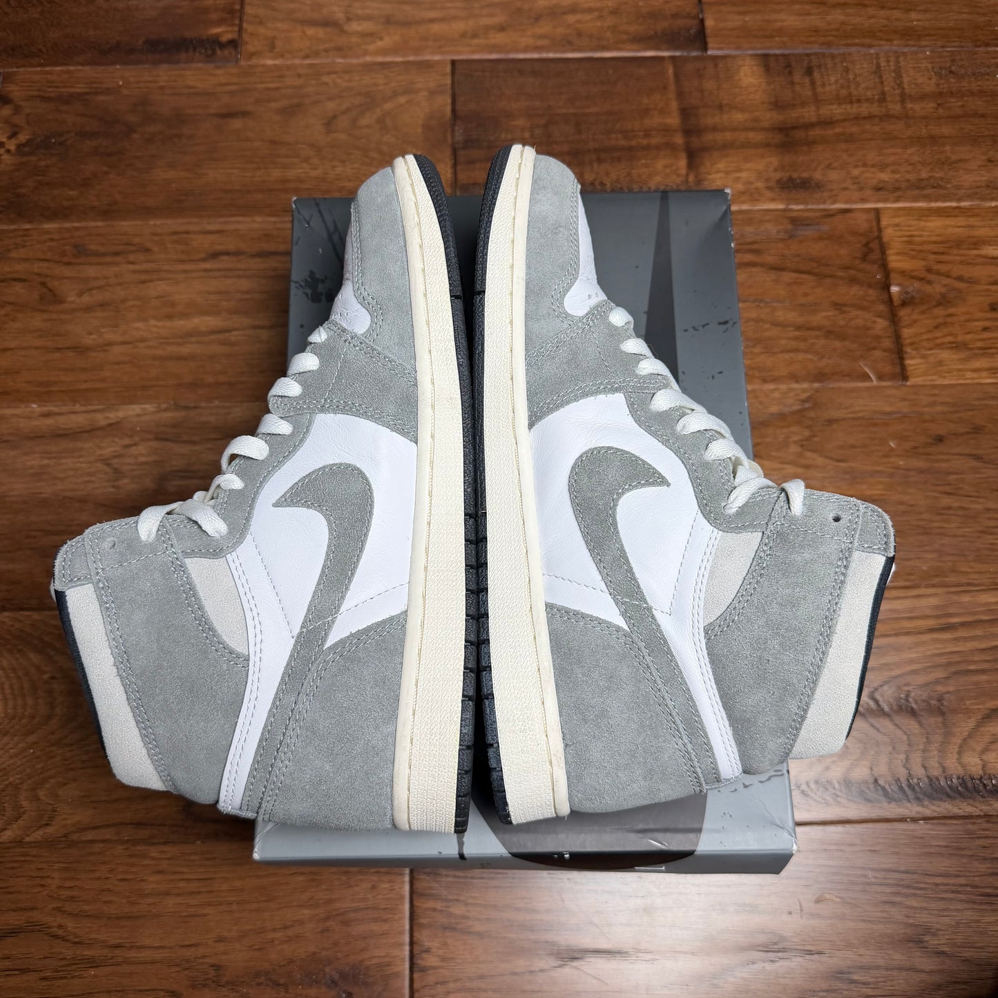 Jordan 1 High Washed Black (Pre-Owned)