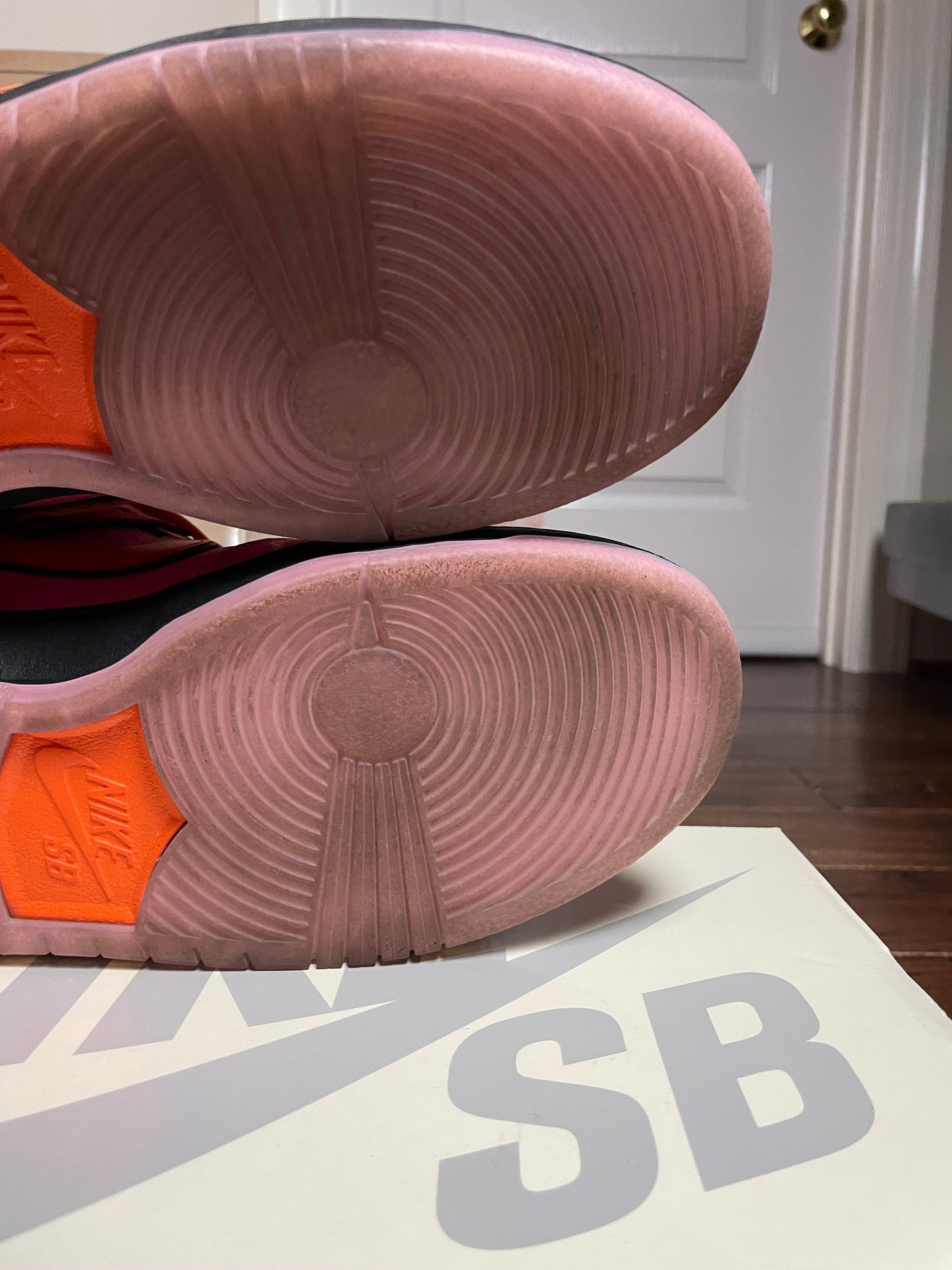 Nike SB Dunk Low Power Puff Blossom (USED) (11 US)