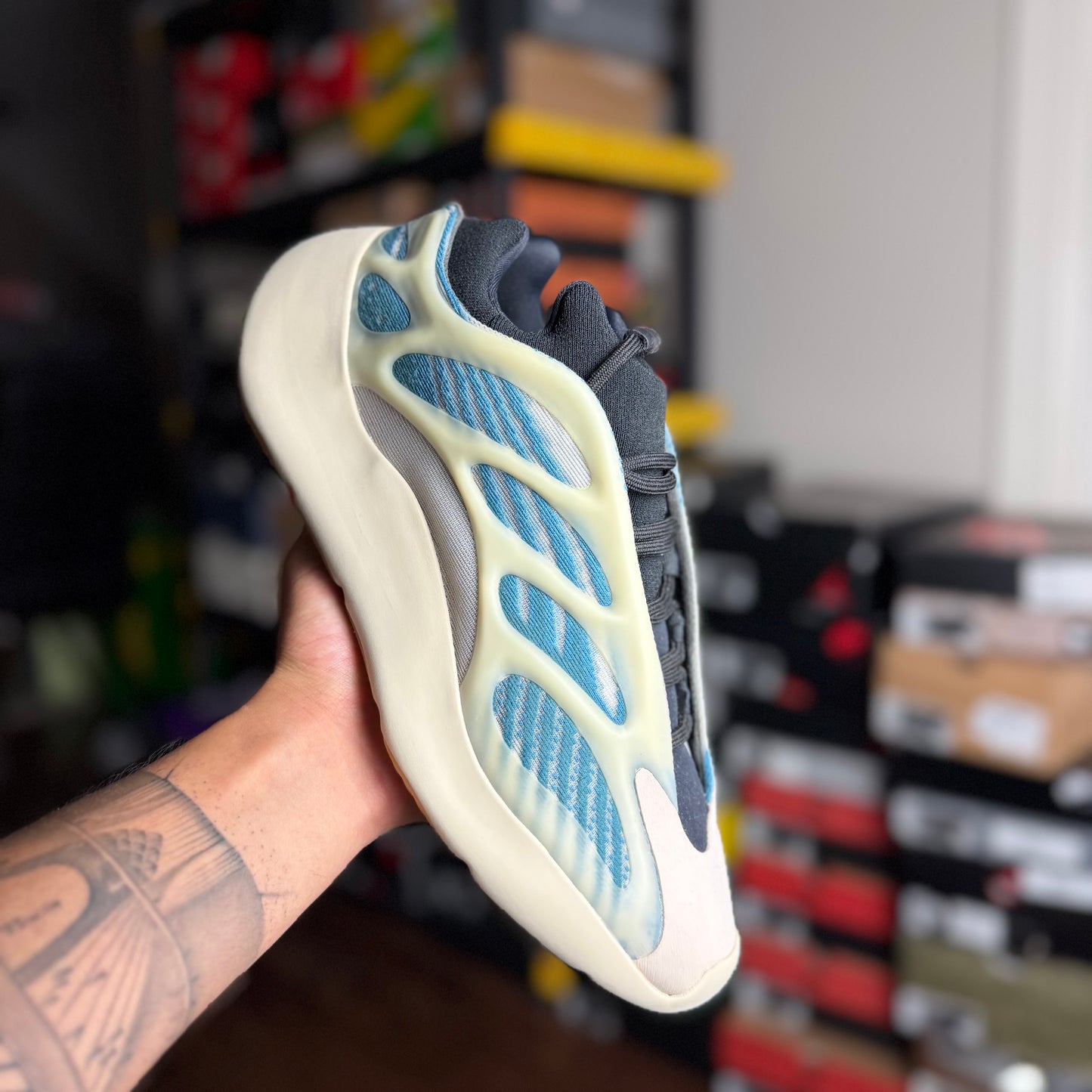 Yeezy 700 V3 Kyanite (Pre-Owned)