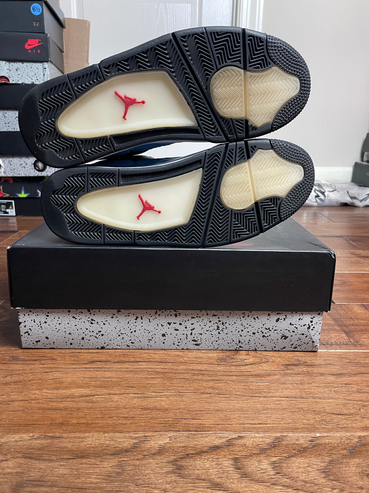 Jordan 4 Travis Scott Cactus Jack (Pre-Owned)