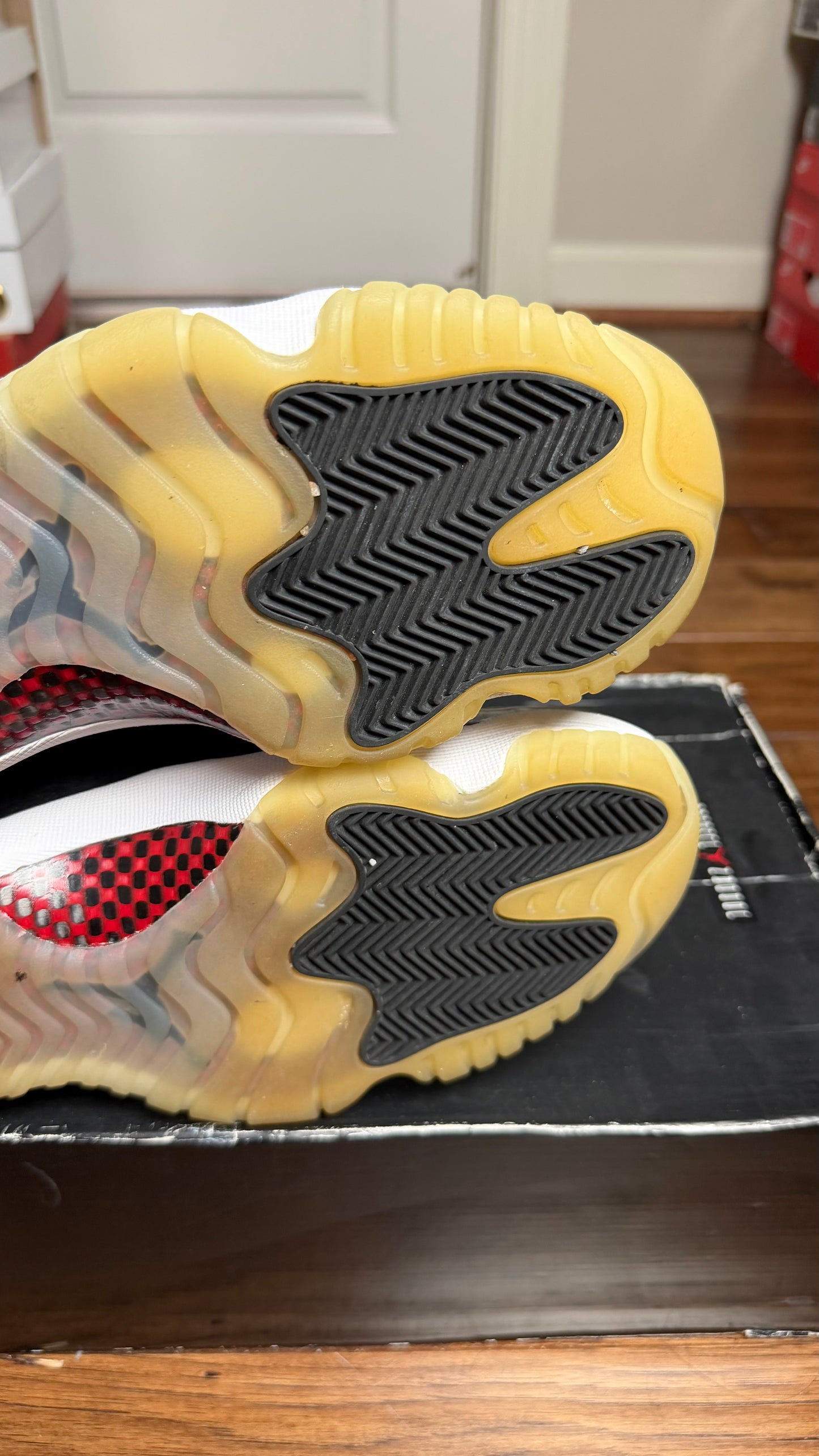 Jordan 11 High 72-10 (Pre-Owned)