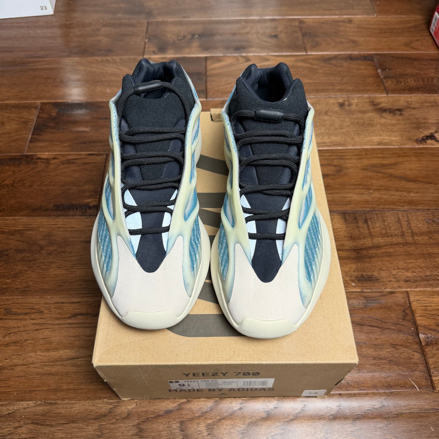 Yeezy 700 V3 Kyanite (Pre-Owned)