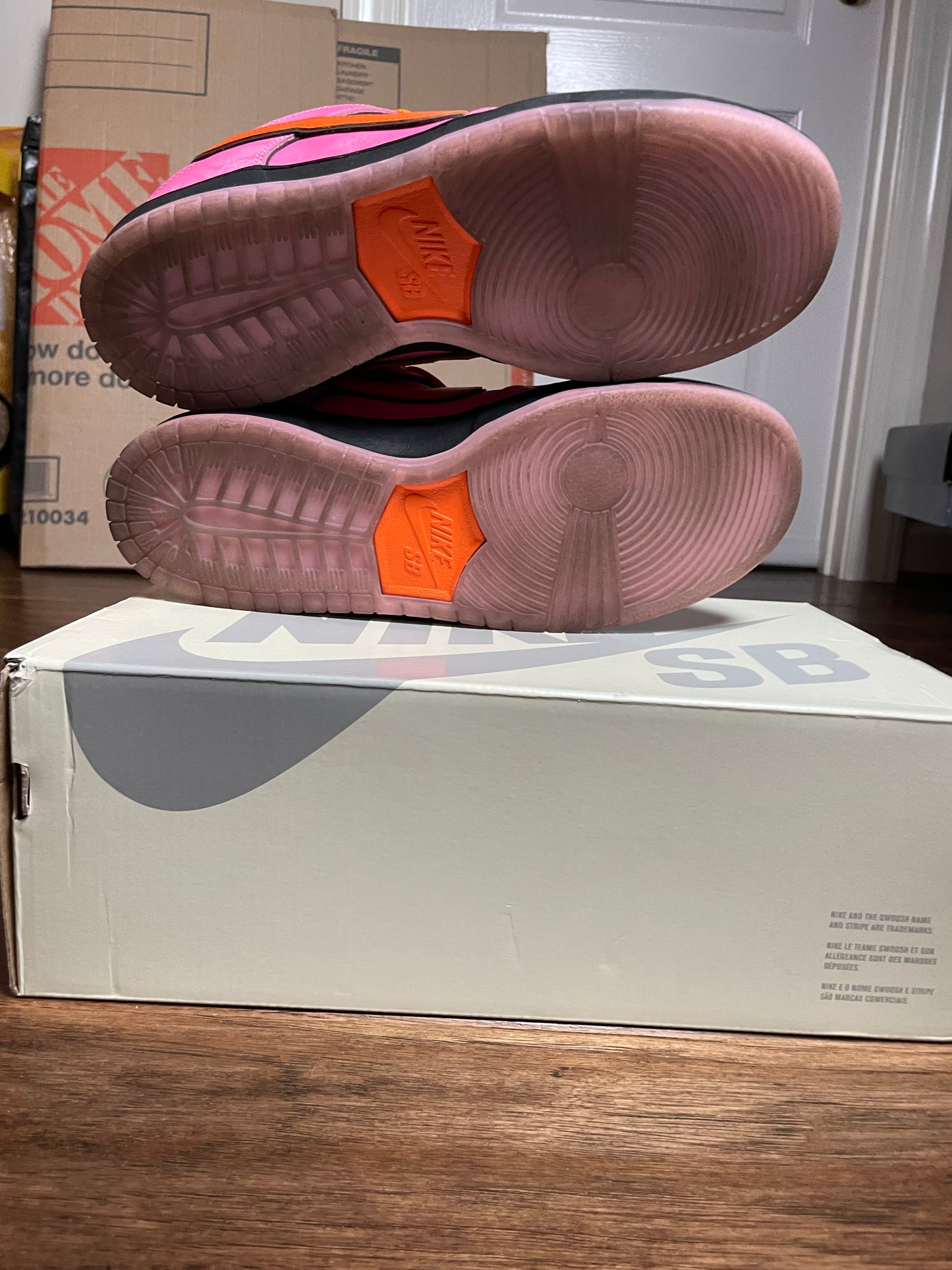 Nike SB Dunk Low Power Puff Blossom (USED) (11 US)
