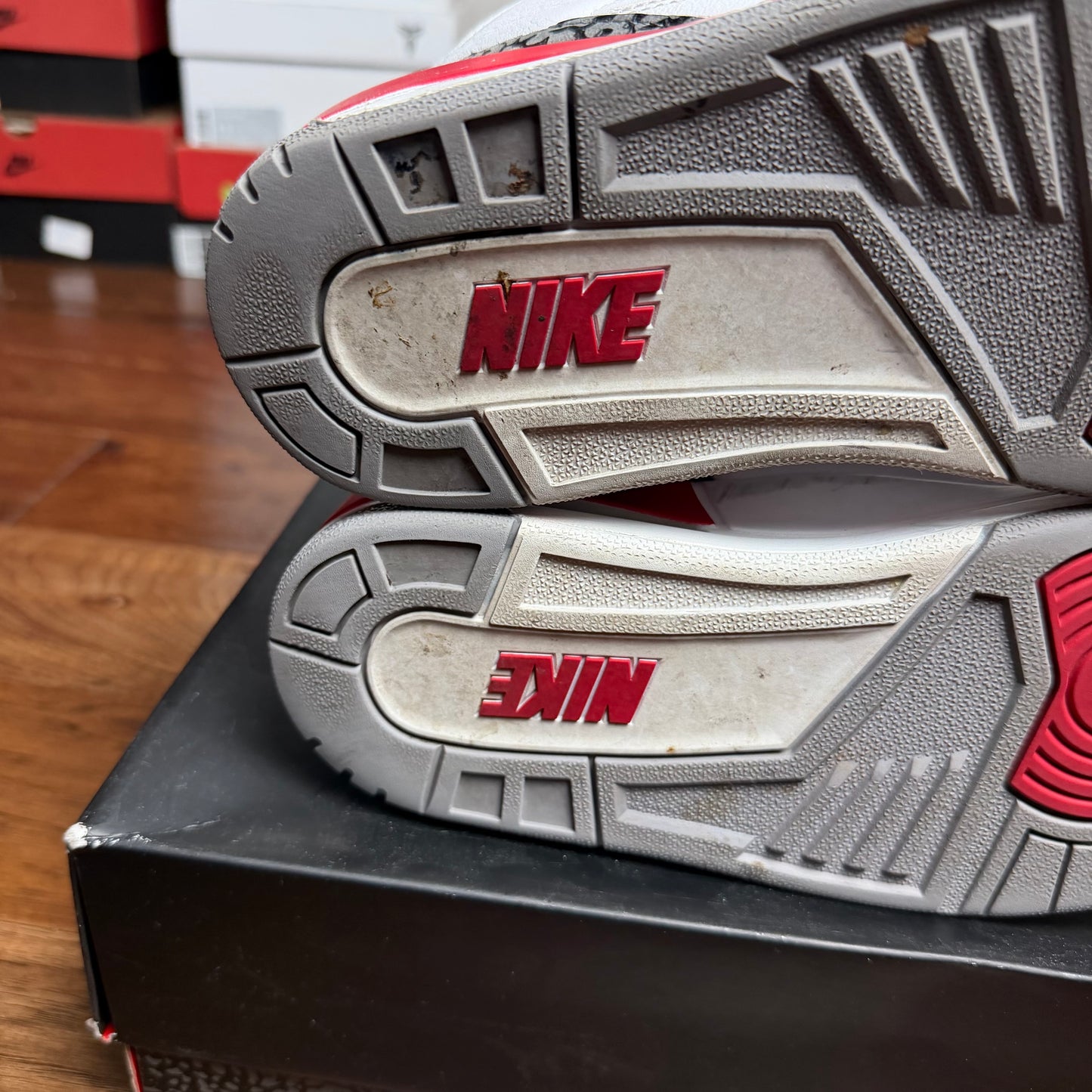 Jordan 3 Fire Red (2022)  (Pre-Owned)