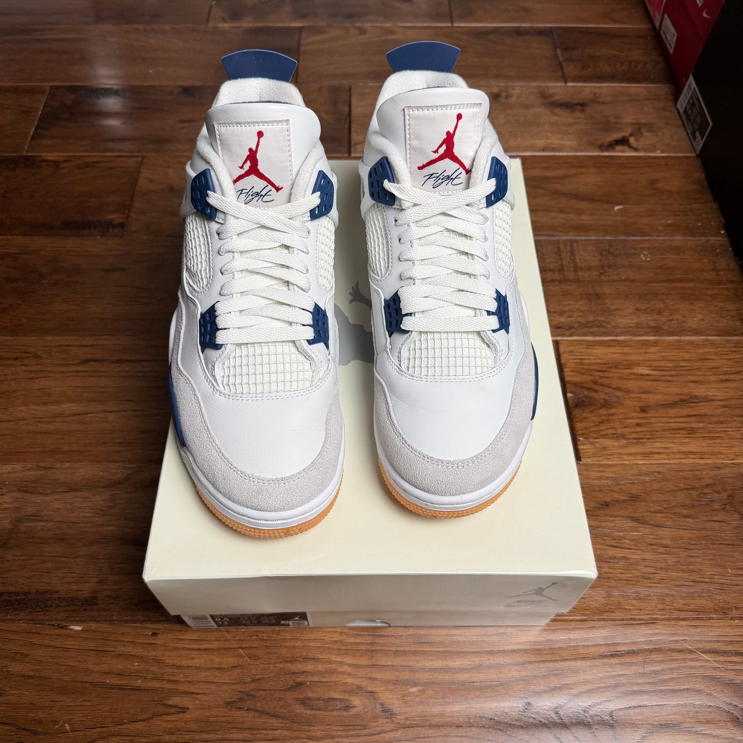 Jordan 4 SB Navy (Pre-Owned)