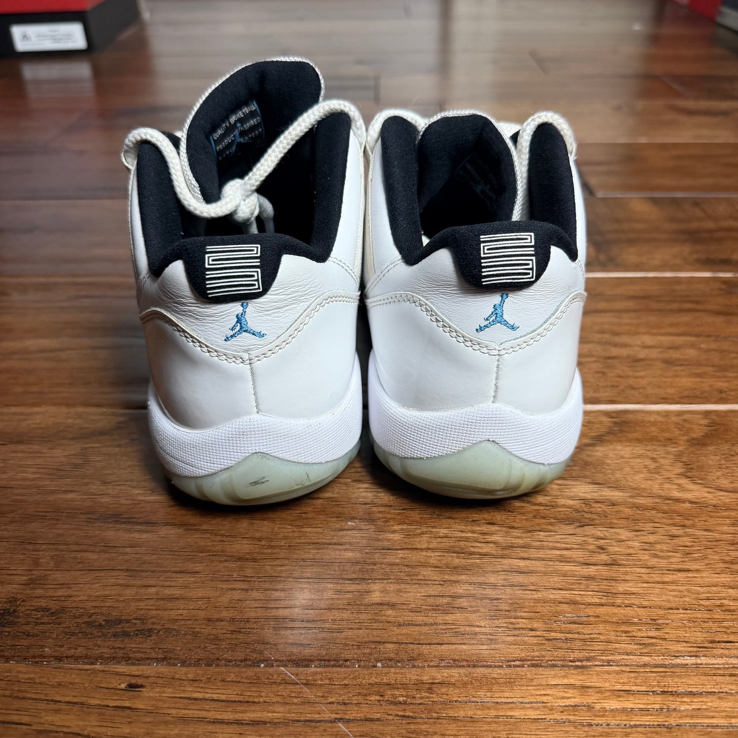 Jordan 11 Low Legend Blue (Pre-Owned, No Box)