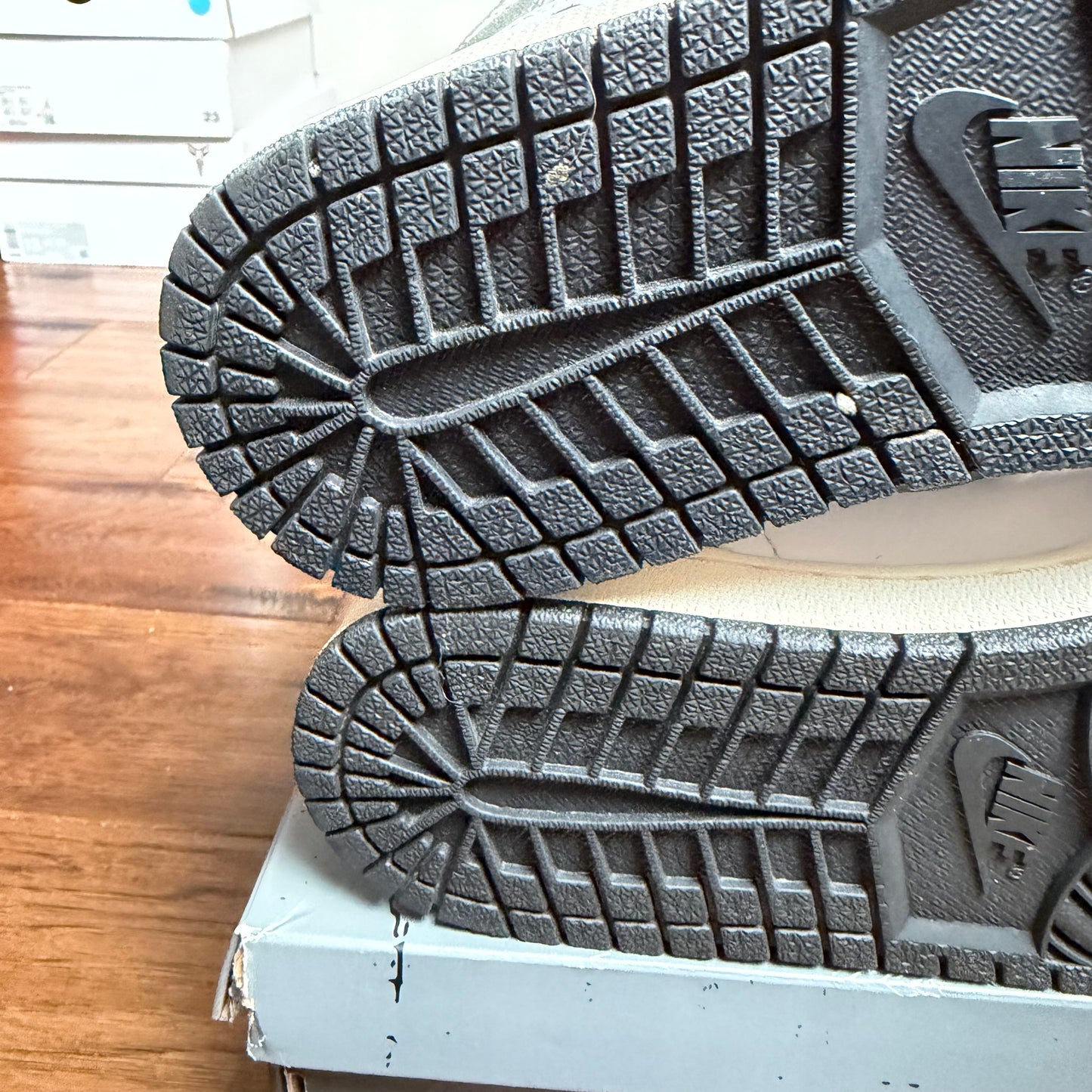 Jordan 1 High Washed Black (Pre-Owned)