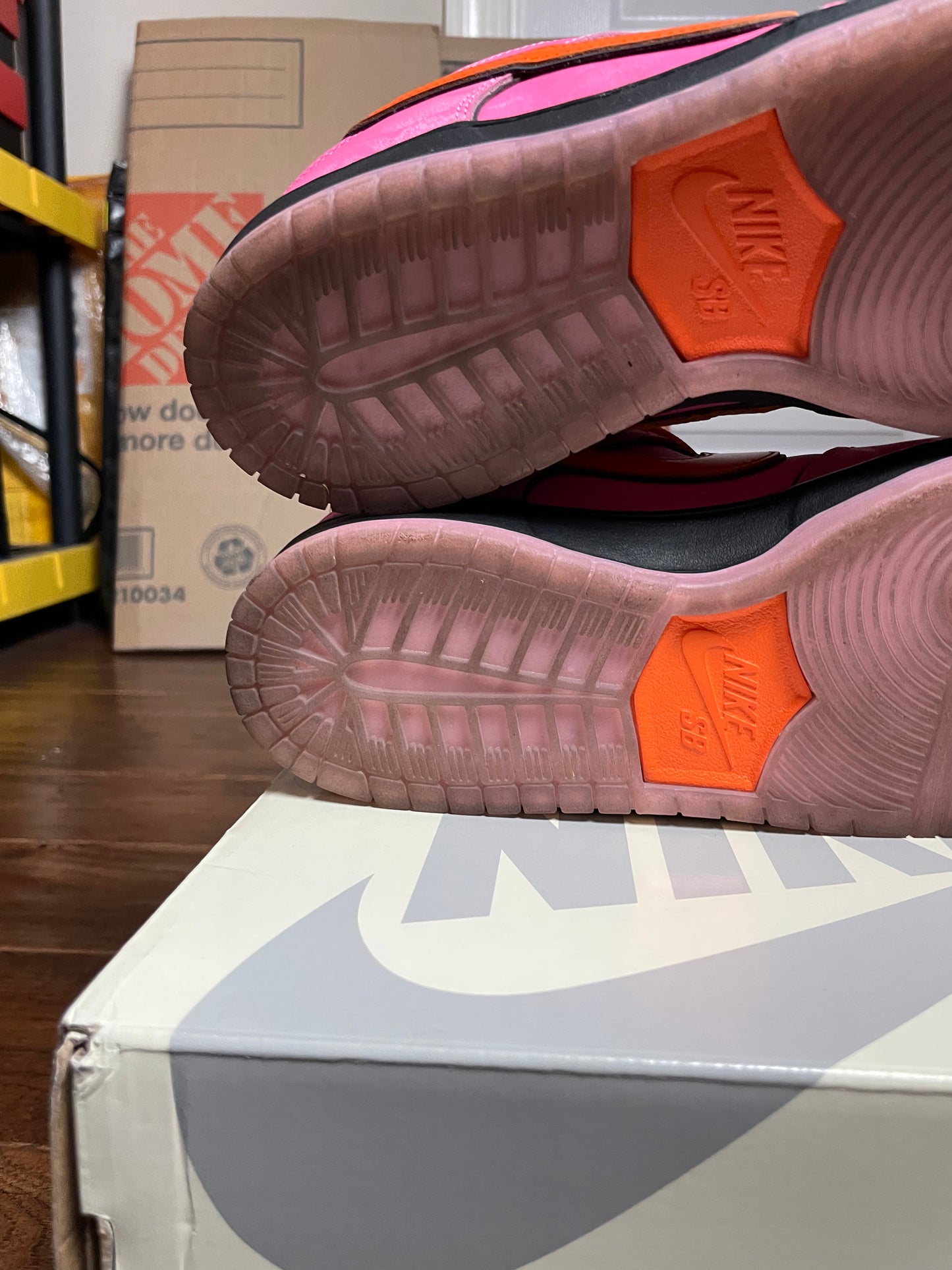 Nike SB Dunk Low Power Puff Blossom (USED) (11 US)