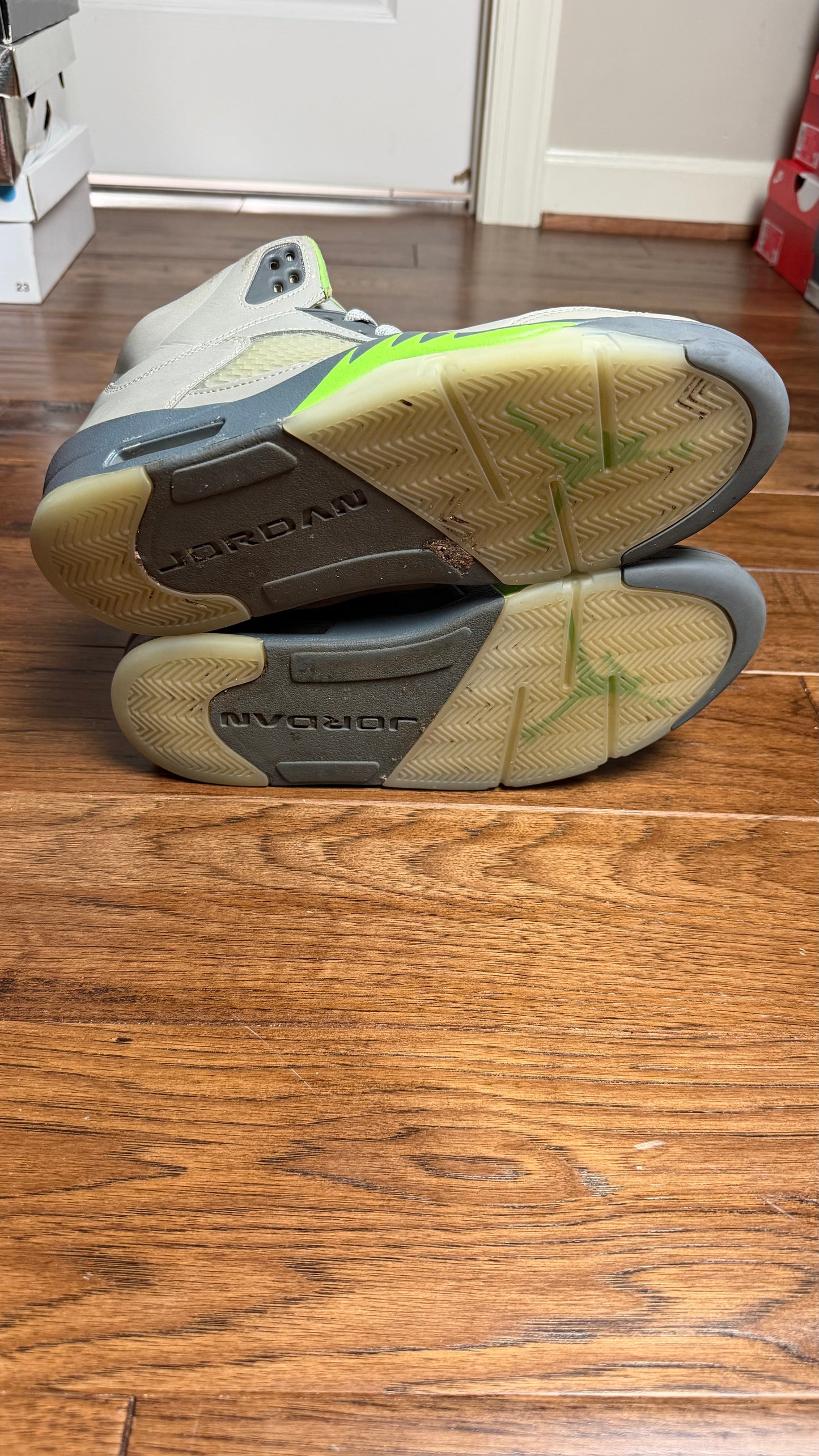 Jordan 5 Green Bean (2022) (Pre-Owned, No Box)