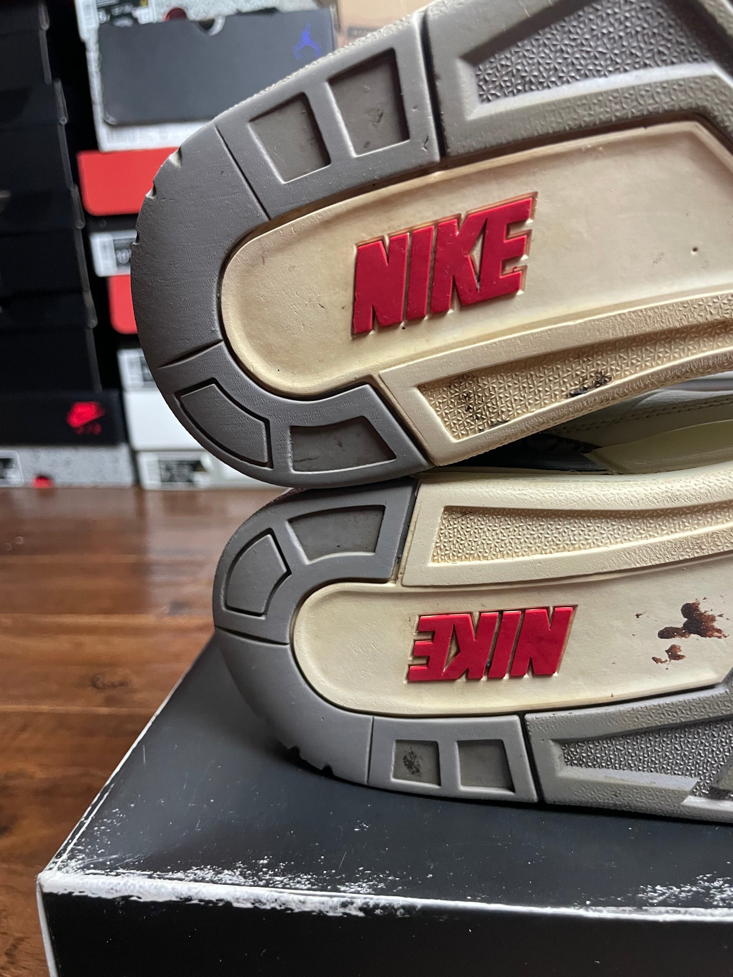 Jordan 3 White Cement Reimagined (Pre-Owned)