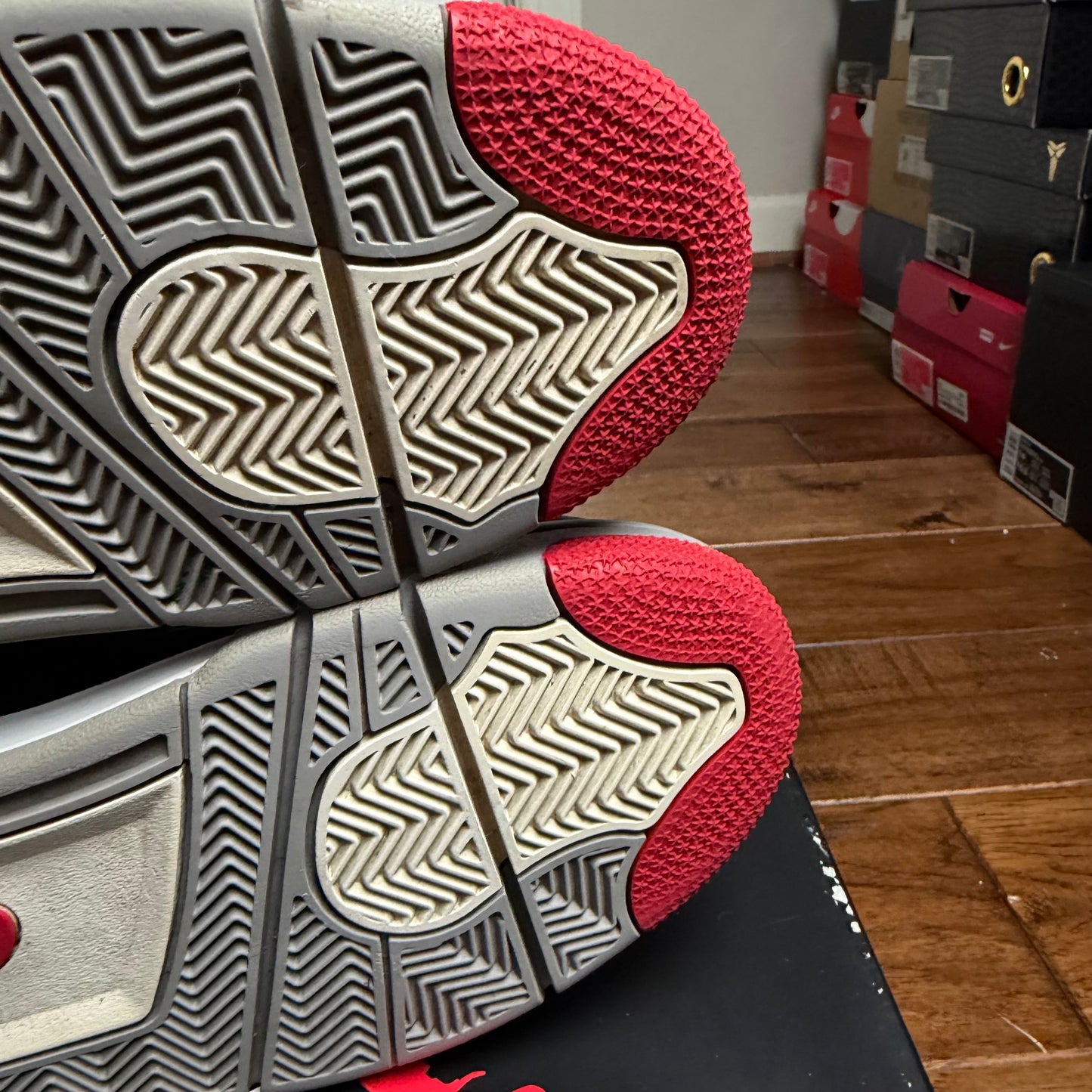 Jordan 4 Bred Reimagined  (Pre-Owned, Replacement Box Lid)