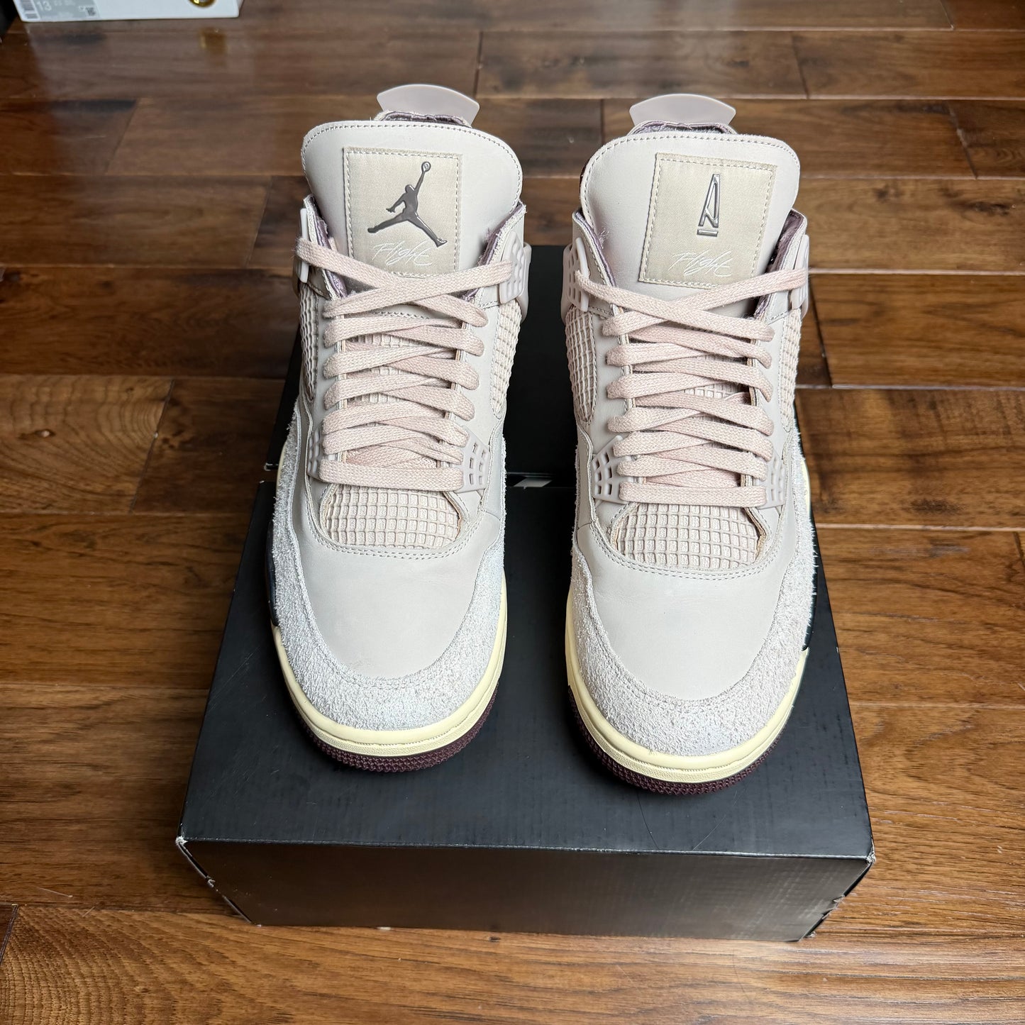 Jordan 4 A Ma Maniére W.Y.W.S. (Pre-Owned)