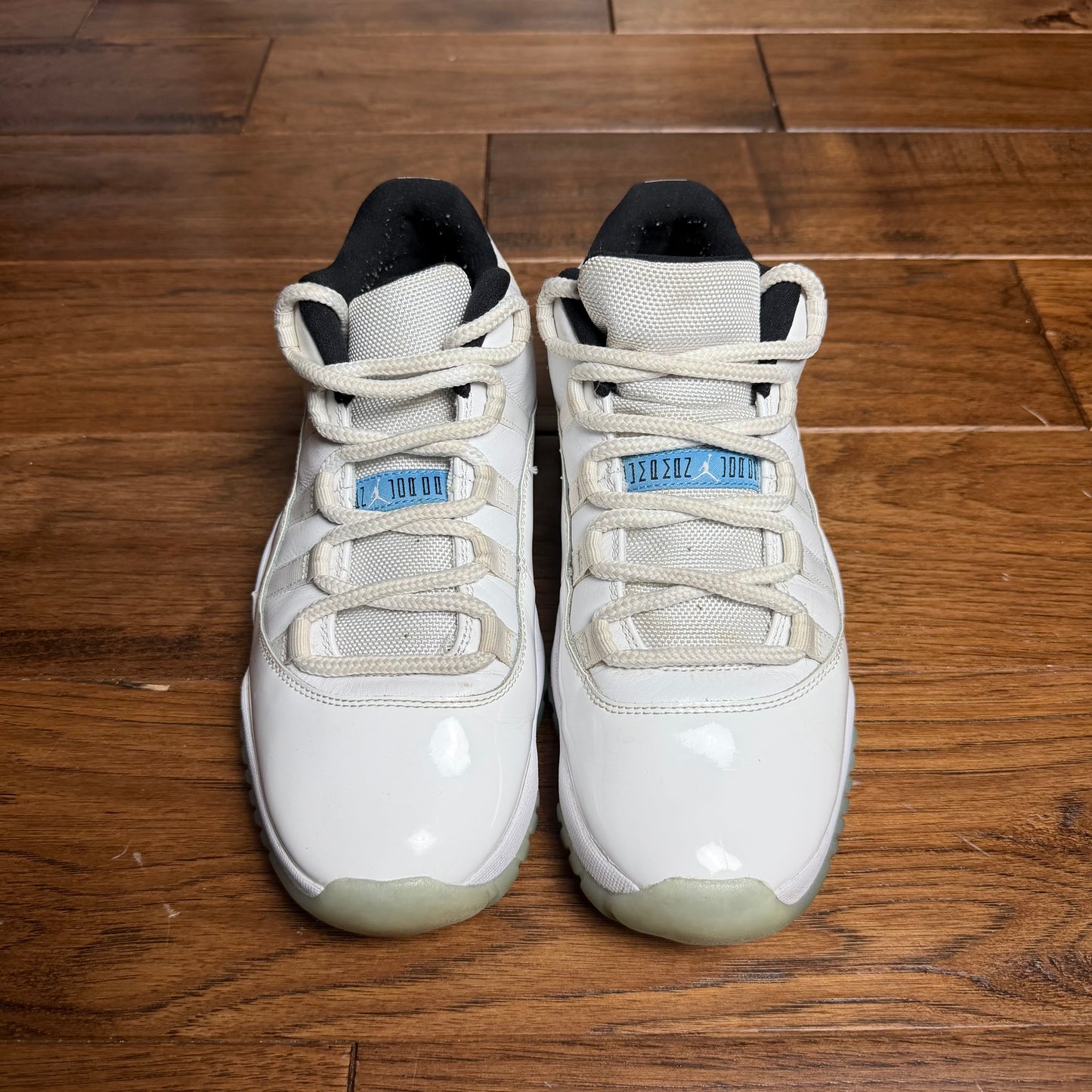 Jordan 11 Low Legend Blue (Pre-Owned, No Box)