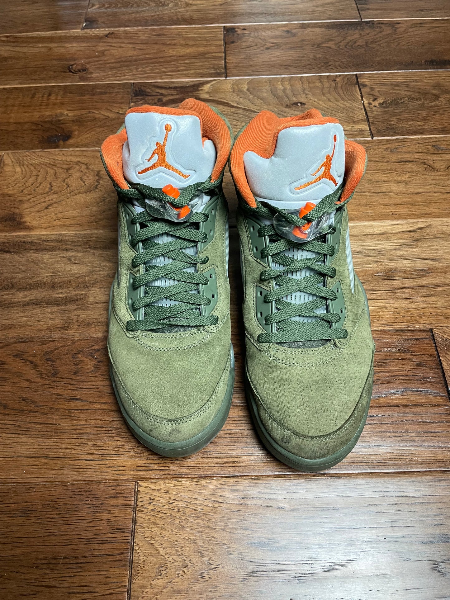 Jordan 5 Olive (2024) (Pre-Owned, No Box)